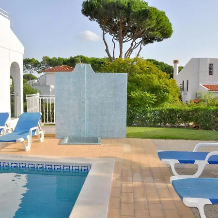 Spacious In With Private Pool Vilamoura