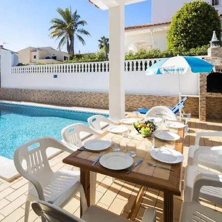 Spacious In With Private Pool Сasa de vacaciones Vilamoura