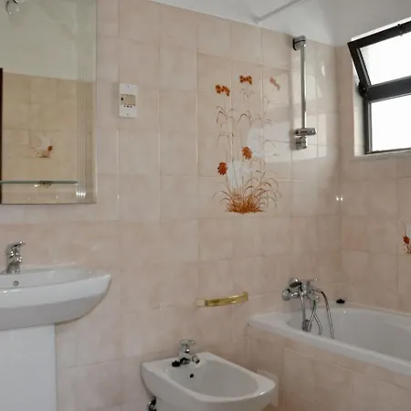 Spacious In With Private Pool * Vilamoura