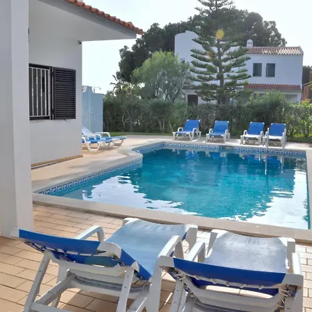 Spacious In With Private Pool Holiday home